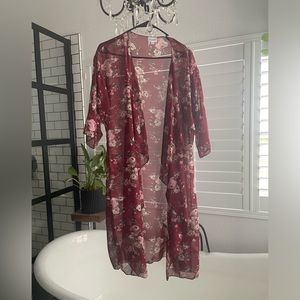 Luluroe Shirley Kimono Size M